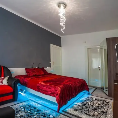 Luxury Air-conditioned Family Spitalska Old Town *