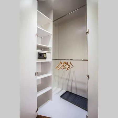 Luxury Air-conditioned Family Spitalska Old Town * براتسيلافا