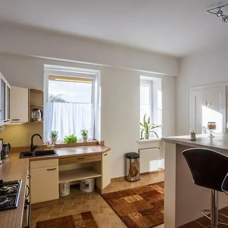Luxury Air-conditioned Family Spitalska Old Town شقة *