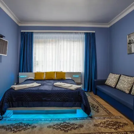 Luxury Air-conditioned Family Spitalska Old Town Apartment Bratislava
