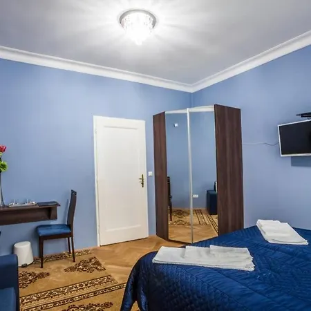 شقة Luxury Air-conditioned Family Spitalska Old Town براتسيلافا