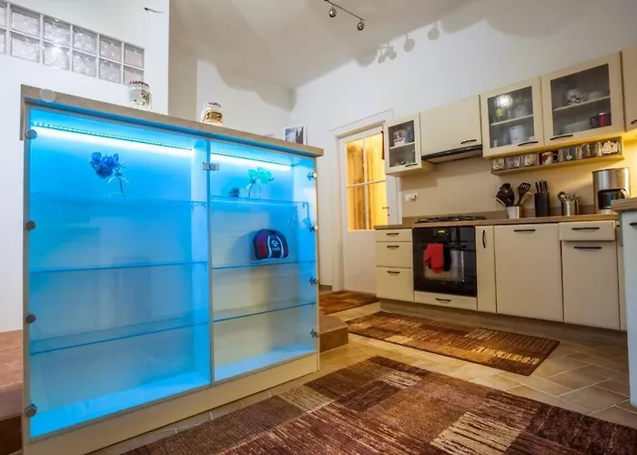 Luxury Air-conditioned Family Spitalska Old Town Apartament *