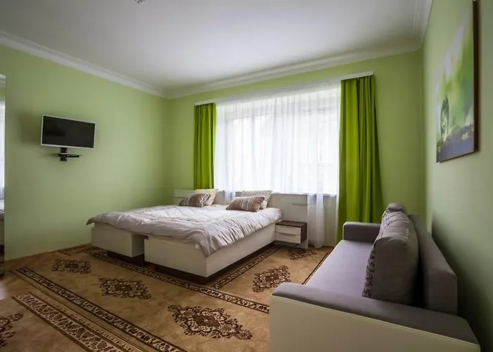 Apartament Luxury Air-conditioned Family Spitalska Old Town