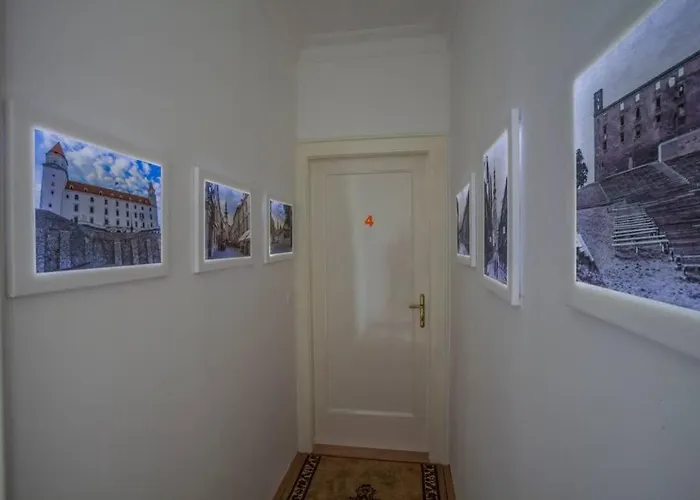 Apartament Luxury Air-conditioned Family Spitalska Old Town Bratislava